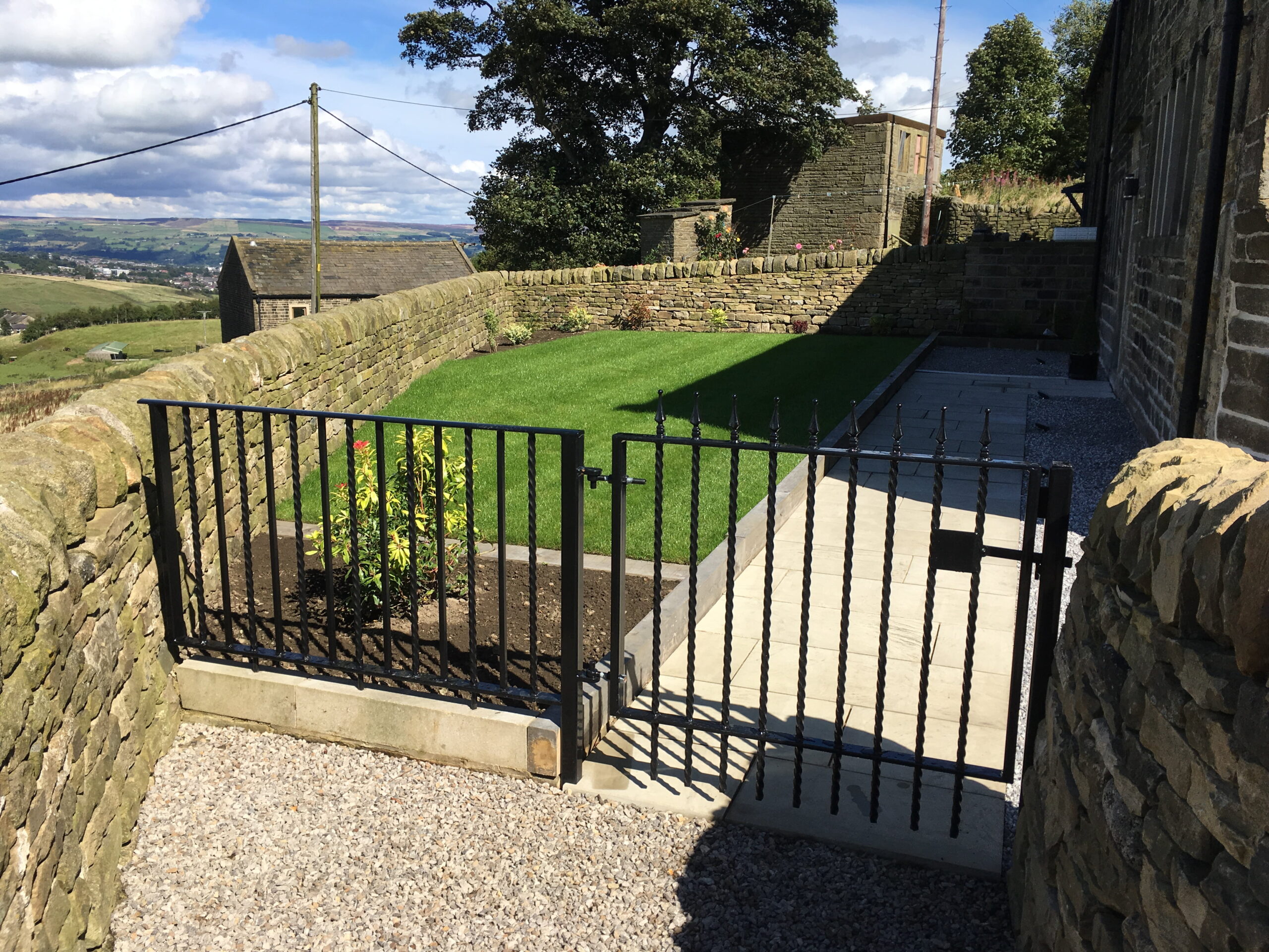 Haworth Railings - bespoke gate and railing